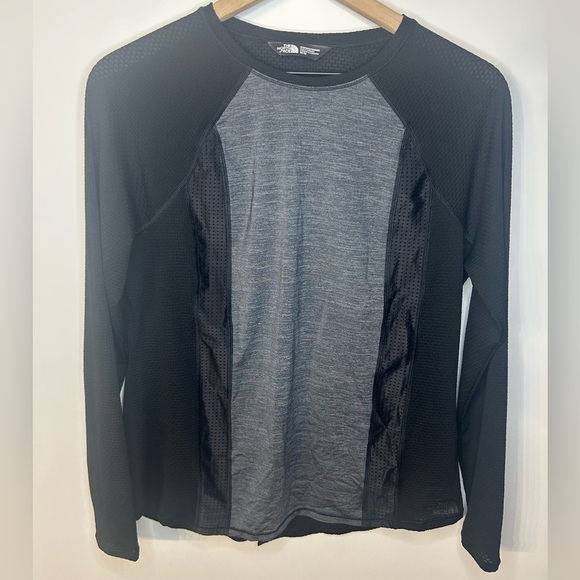 The North Face Tops - The North Face Women’s Black and Gray Determination Long Sleeve Top, Size Medium